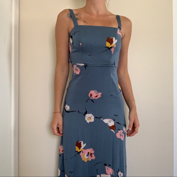 urban outfitters blue floral maxi dress Verlaine Blue Floral Maxi Dress - US 18